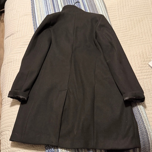 Brand New Old Navy Black Trench Coat – Medium | Classic & Stylish Outerwear - Picture 5 of 6